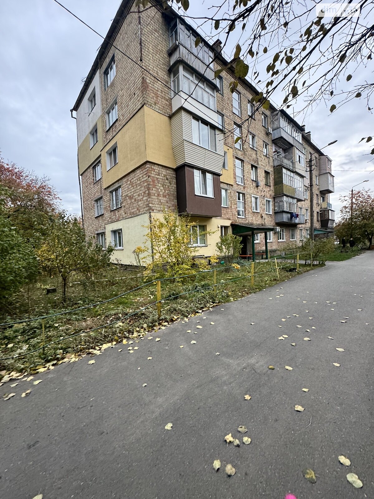 Продажа трехкомнатной квартиры в Немишаево, на ул. Южная 50, фото 1 Продажа трехкомнатной квартиры в Немишаево, на ул. Южная 50, фото 1