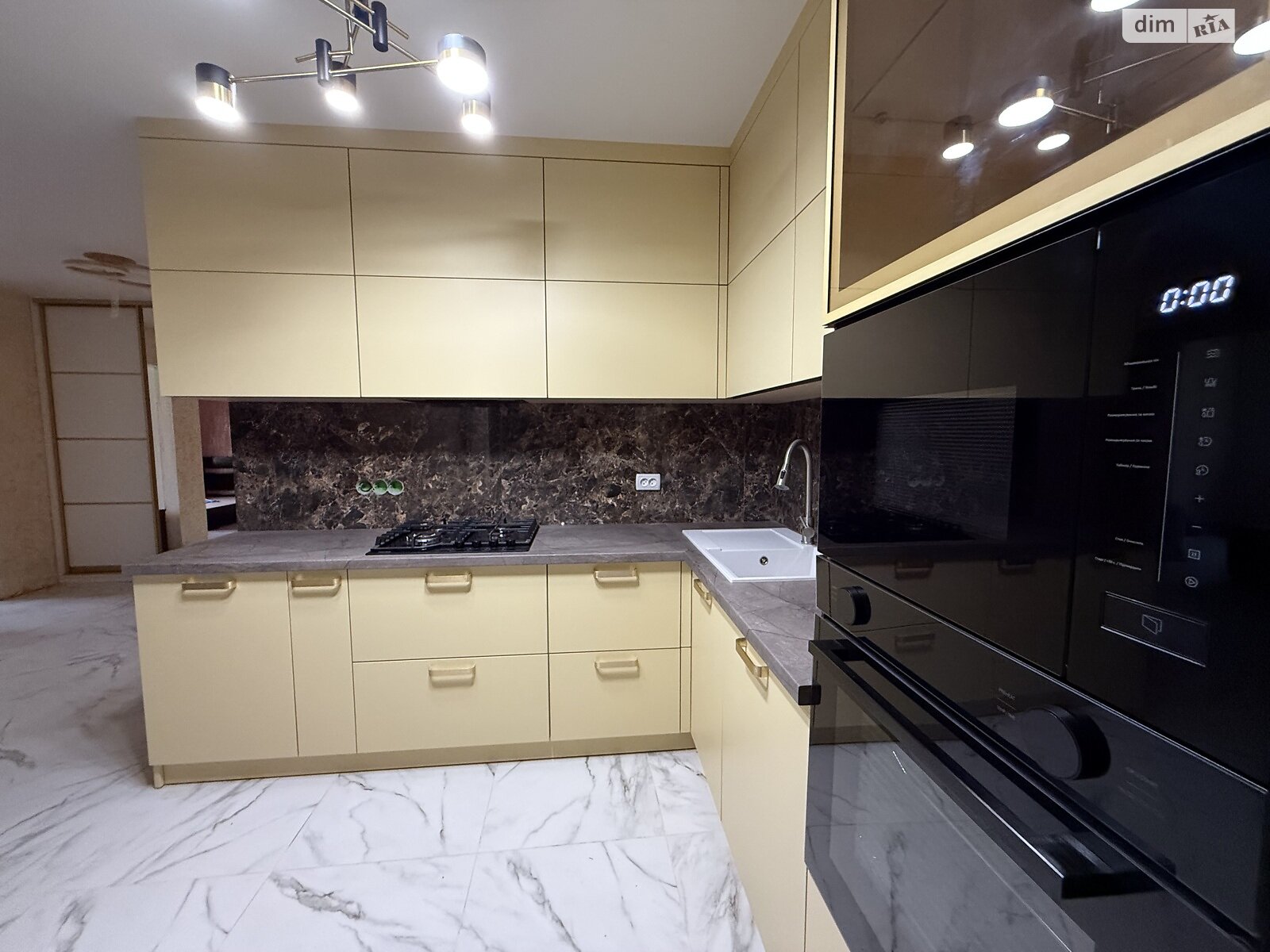 Продажа двухкомнатной квартиры в Немирове, на ул. Лицейная, фото 1