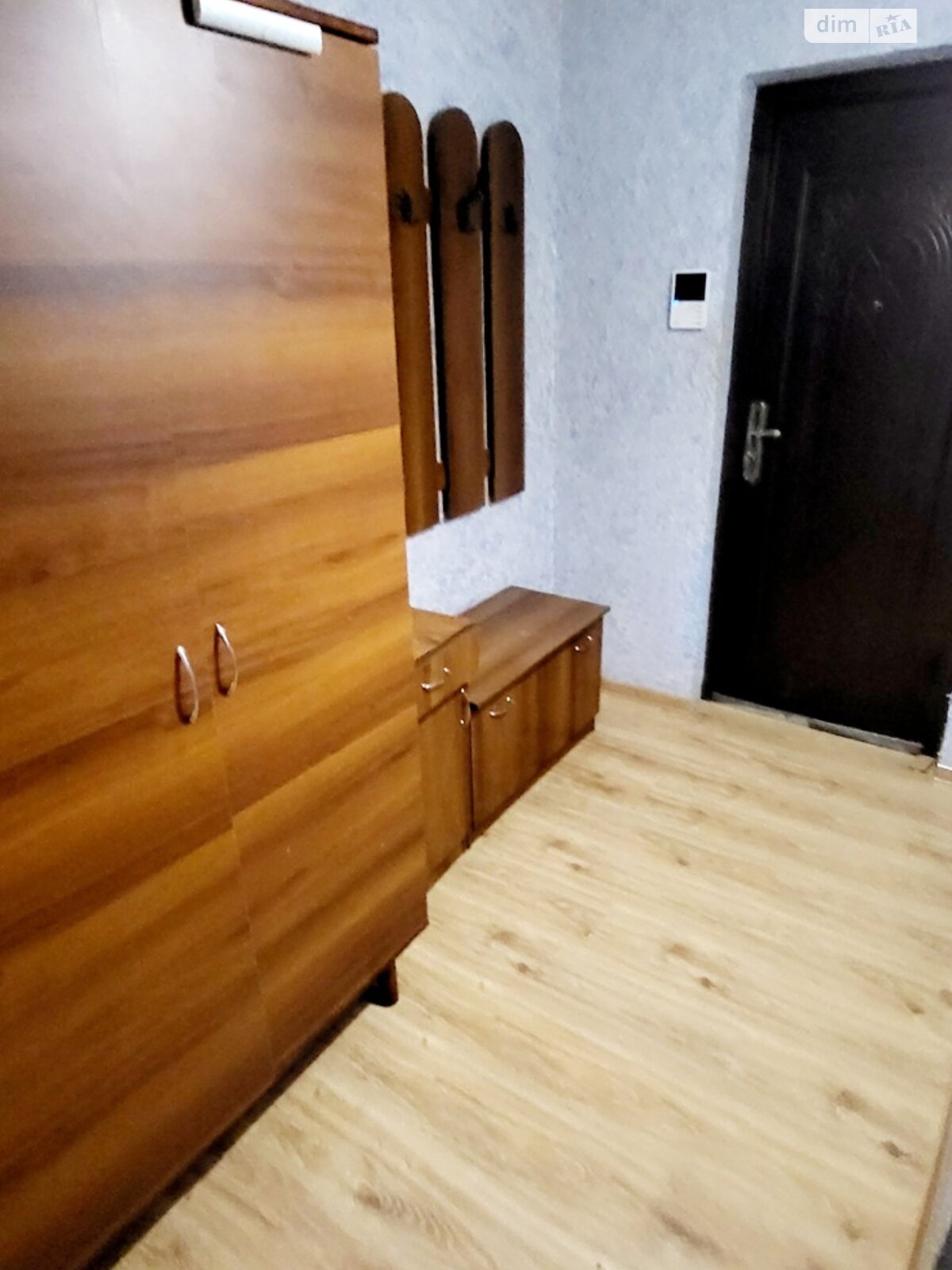 Продажа четырехкомнатной квартиры в Неполоковцах, на ул. Главная 11, фото 1