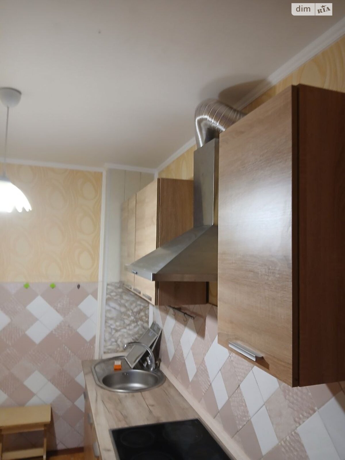 Продажа четырехкомнатной квартиры в Нетешине, на ул. Шевченко 24, фото 1 Продажа четырехкомнатной квартиры в Нетешине, на ул. Шевченко 24, фото 1