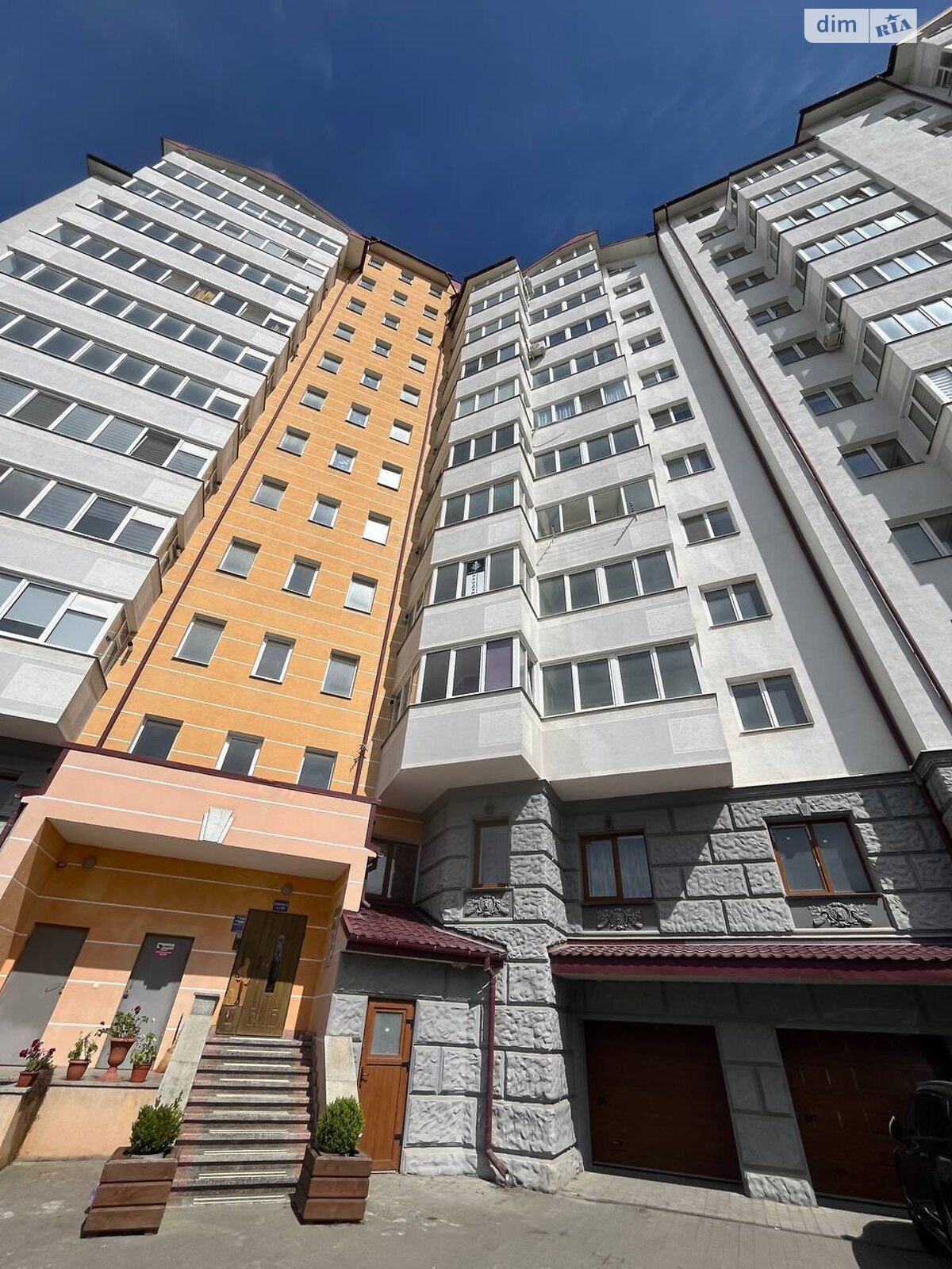 Продаж двокімнатної квартири в Микитинцях, на вул. Петра Маланюка, фото 1