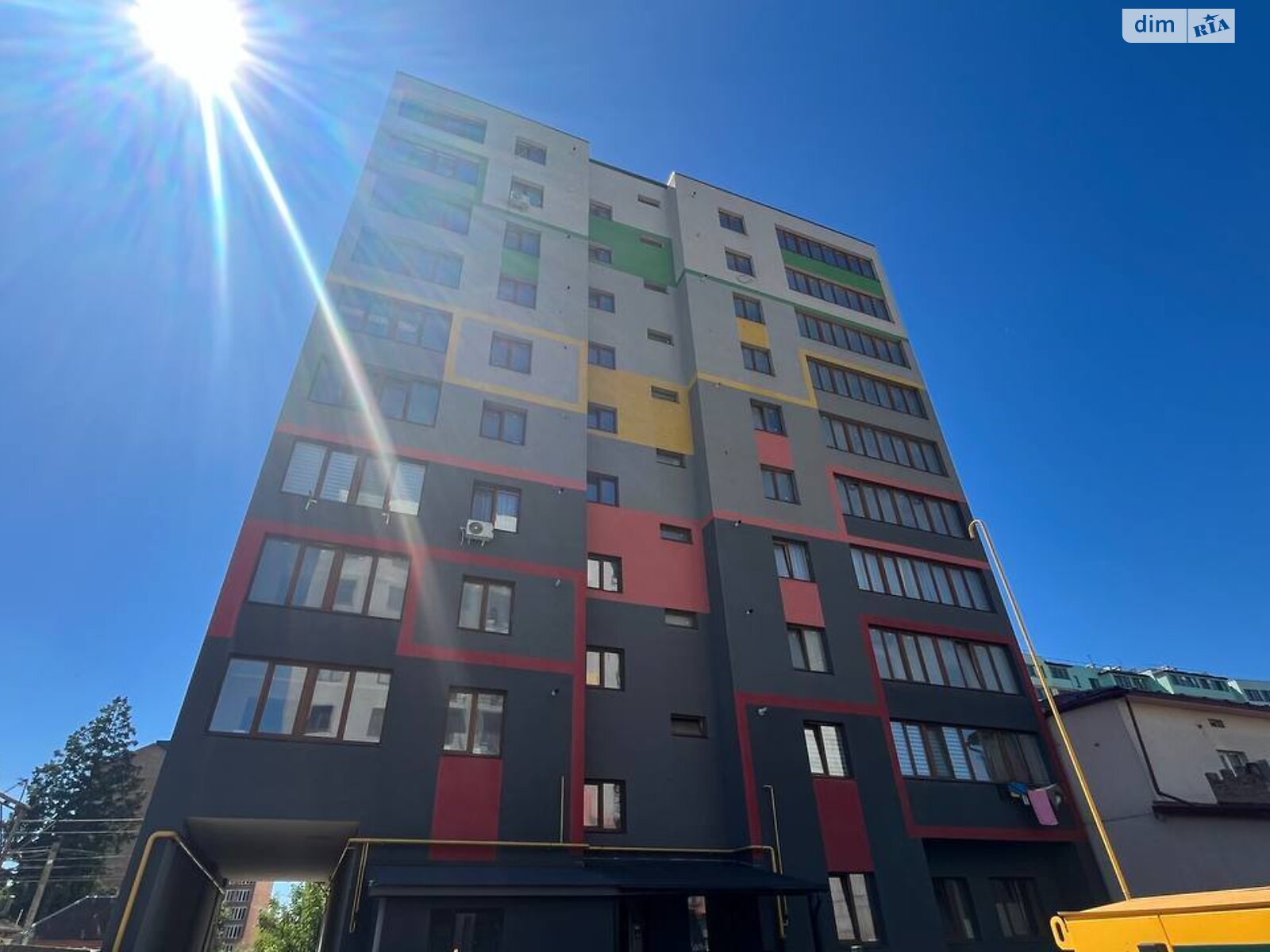 Продаж двокімнатної квартири в Микитинцях, на вул. Петра Маланюка, фото 1 Продаж двокімнатної квартири в Микитинцях, на вул. Петра Маланюка, фото 1