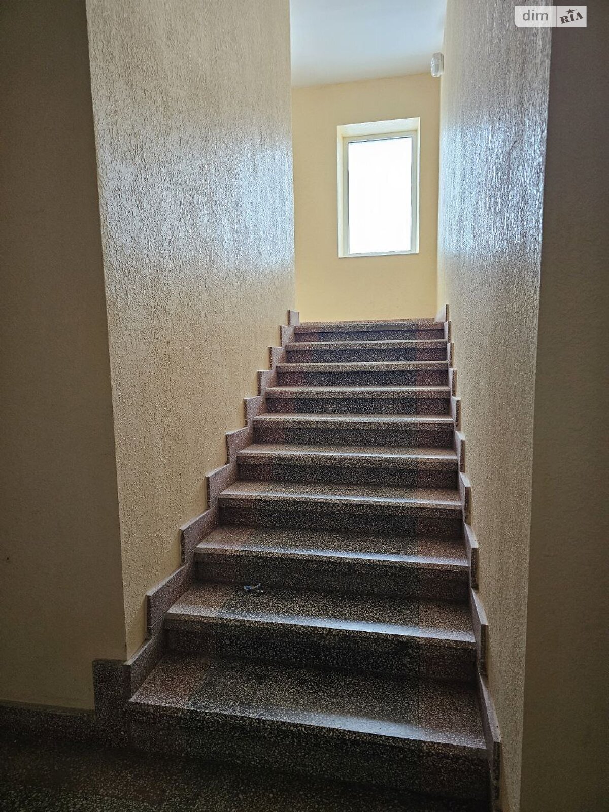 Продаж двокімнатної квартири в Микитинцях, на вул. Петра Маланюка, фото 1 Продаж двокімнатної квартири в Микитинцях, на вул. Петра Маланюка, фото 1