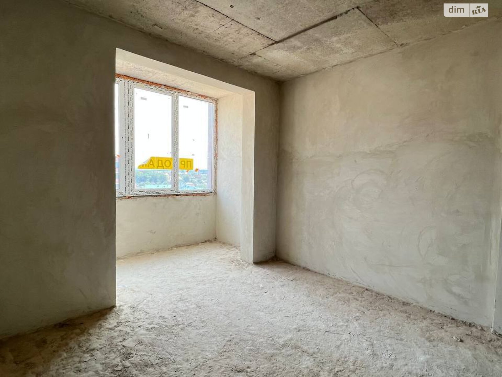 Продаж трикімнатної квартири в Микитинцях, на вул. Петра Маланюка, фото 1 Продаж трикімнатної квартири в Микитинцях, на вул. Петра Маланюка, фото 1
