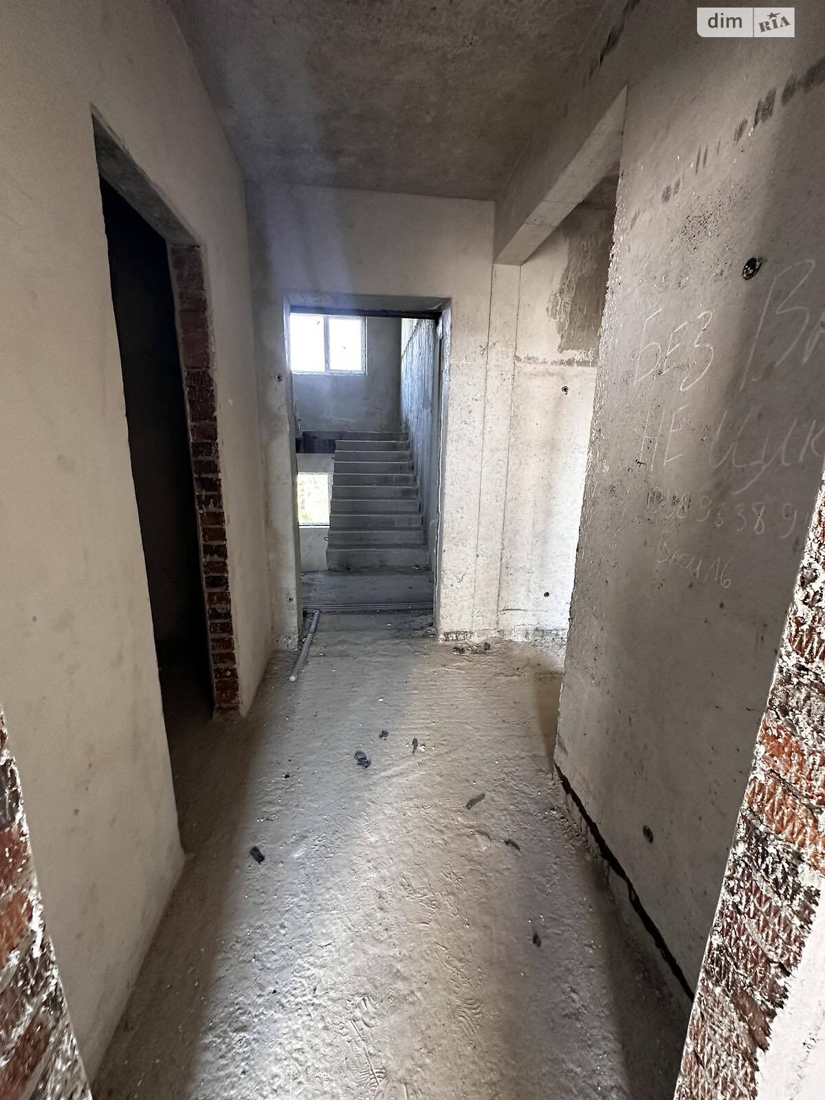 Продаж двокімнатної квартири в Микитинцях, на вул. Петра Маланюка, фото 1 Продаж двокімнатної квартири в Микитинцях, на вул. Петра Маланюка, фото 1