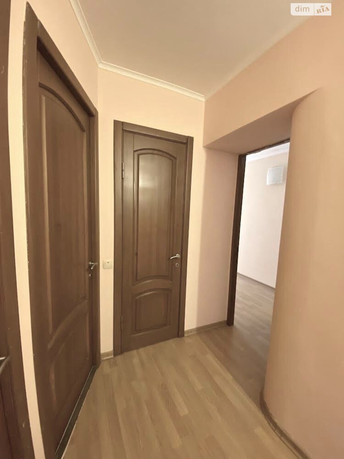 Продаж трикімнатної квартири в Миколаєві, на вул. 6-а Слобідська, район Інгульський фото 1 Продаж трикімнатної квартири в Миколаєві, на вул. 6-а Слобідська, район Інгульський фото 1