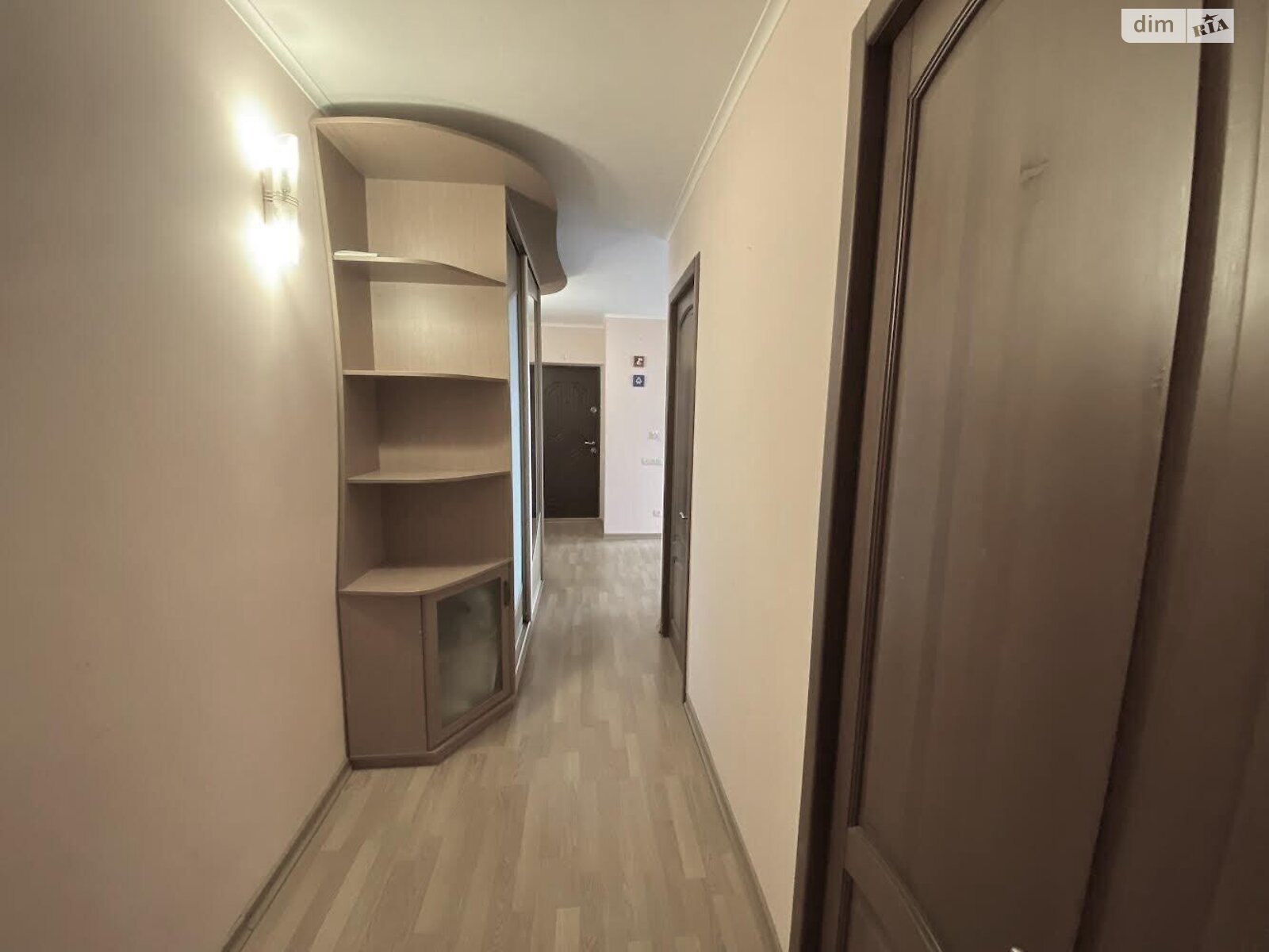 Продаж трикімнатної квартири в Миколаєві, на вул. 6-а Слобідська, район Інгульський фото 1 Продаж трикімнатної квартири в Миколаєві, на вул. 6-а Слобідська, район Інгульський фото 1