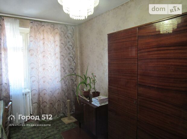 Продаж чотирикімнатної квартири в Миколаєві, на вул. Першотравнева (Інгульський район), район Інгульський фото 1 Продаж чотирикімнатної квартири в Миколаєві, на вул. Першотравнева (Інгульський район), район Інгульський фото 1