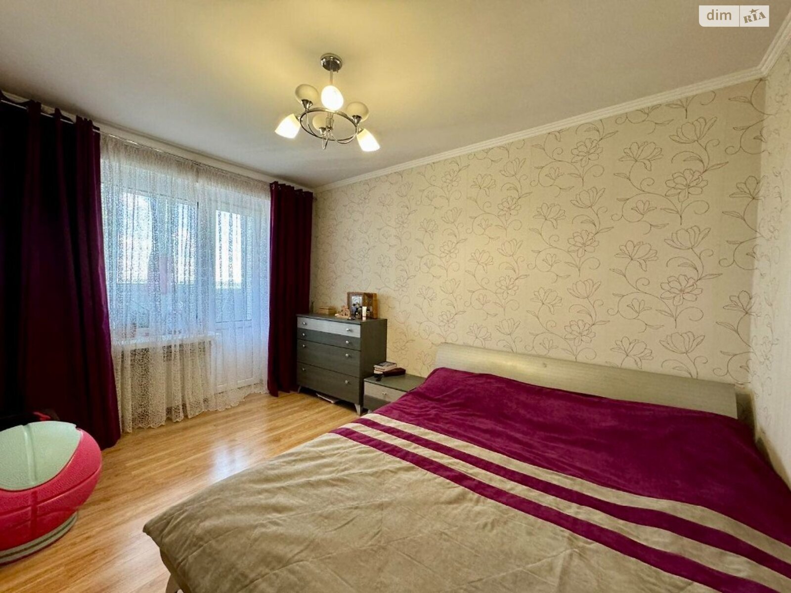 Продаж чотирикімнатної квартири в Миколаєві, на вул. Генерала Свиридова, район Інгульський фото 1