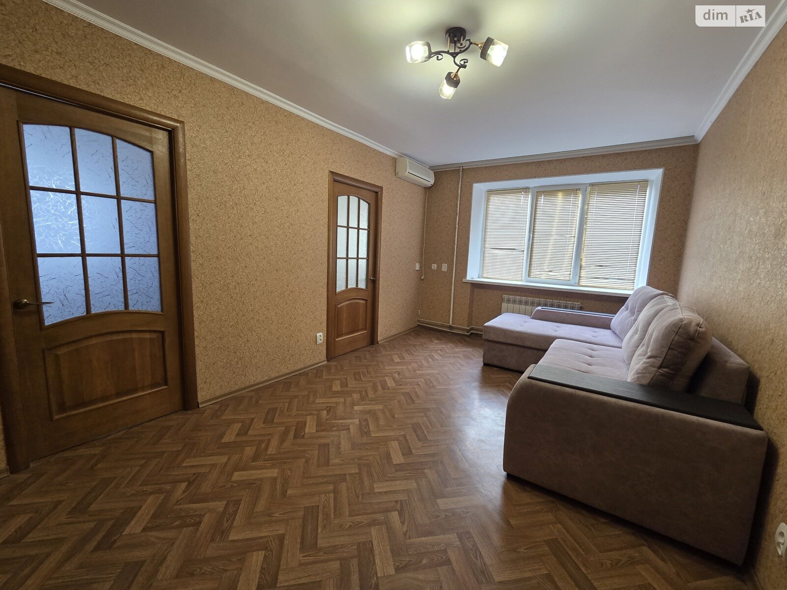 Продажа четырехкомнатной квартиры в Николаеве, на ул. Генерала Свиридова 37, район Ингульский фото 1 Продажа четырехкомнатной квартиры в Николаеве, на ул. Генерала Свиридова 37, район Ингульский фото 1