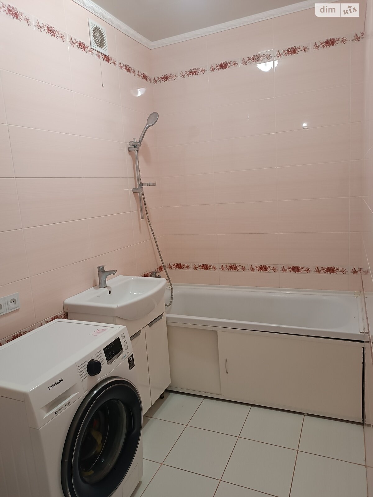 Продаж двокімнатної квартири в Миколаєві, на вул. Космонавтів, район Інгульський фото 1 Продаж двокімнатної квартири в Миколаєві, на вул. Космонавтів, район Інгульський фото 1