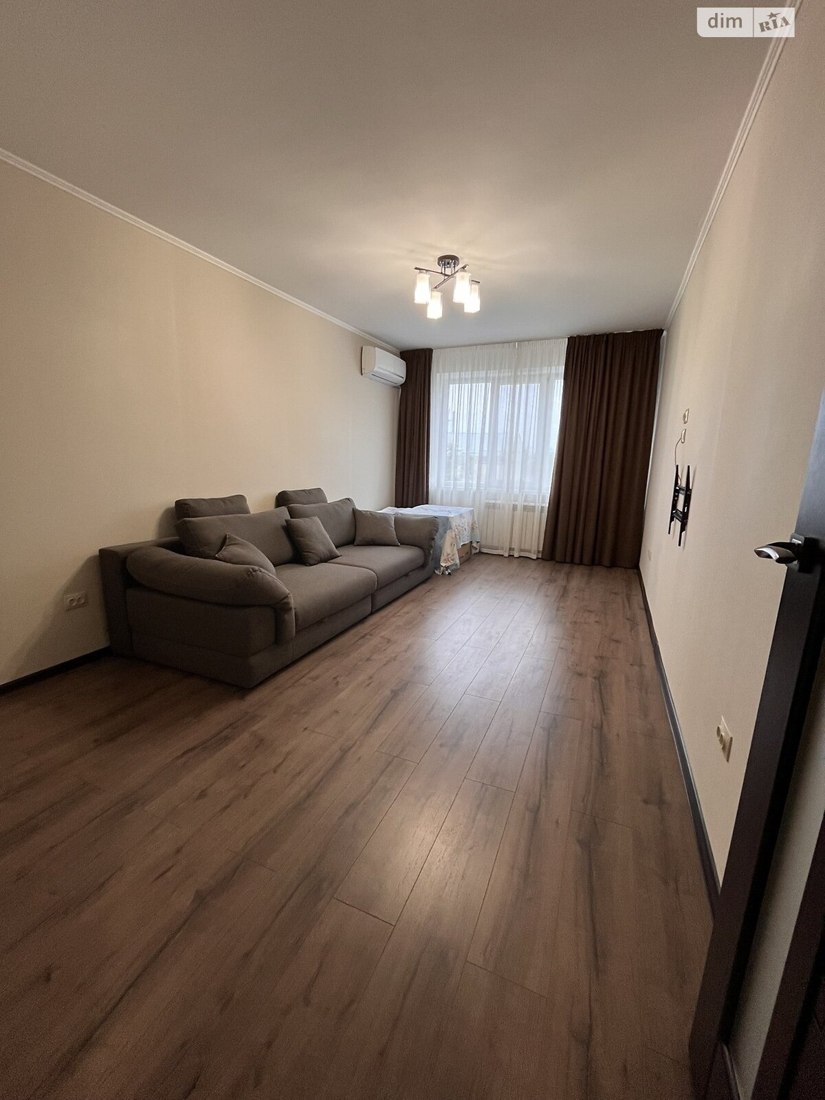 Продажа двухкомнатной квартиры в Николаеве, на ул. Космонавтов 77А, район Ингульский фото 1 Продажа двухкомнатной квартиры в Николаеве, на ул. Космонавтов 77А, район Ингульский фото 1