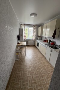 Продаж трикімнатної квартири в Миколаєві, на вул. Космонавтів, район Інгульський фото 2