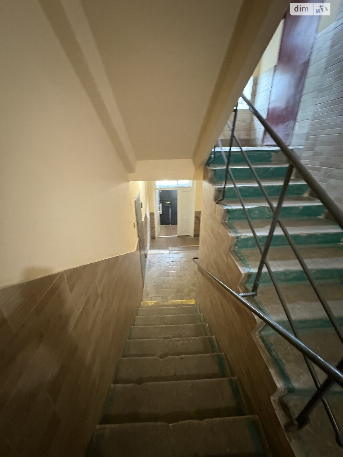 Продаж трикімнатної квартири в Миколаєві, на вул. Космонавтів, район Інгульський фото 1 Продаж трикімнатної квартири в Миколаєві, на вул. Космонавтів, район Інгульський фото 1