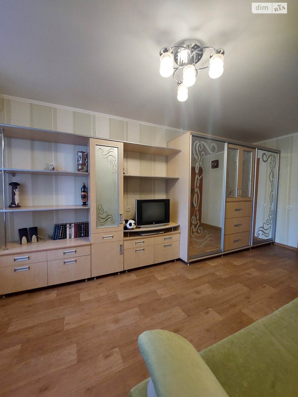 Продаж трикімнатної квартири в Миколаєві, на вул. Космонавтів 146Б, район Інгульський фото 1 Продаж трикімнатної квартири в Миколаєві, на вул. Космонавтів 146Б, район Інгульський фото 1