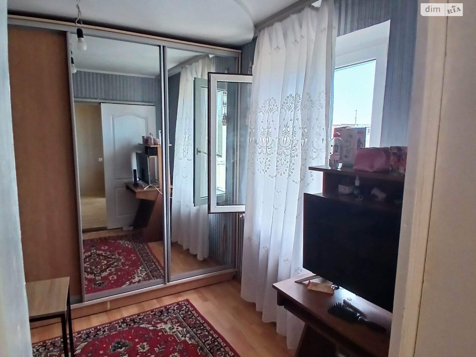 Продажа четырехкомнатной квартиры в Николаеве, на ул. Космонавтов, район Ингульский фото 1 Продажа четырехкомнатной квартиры в Николаеве, на ул. Космонавтов, район Ингульский фото 1