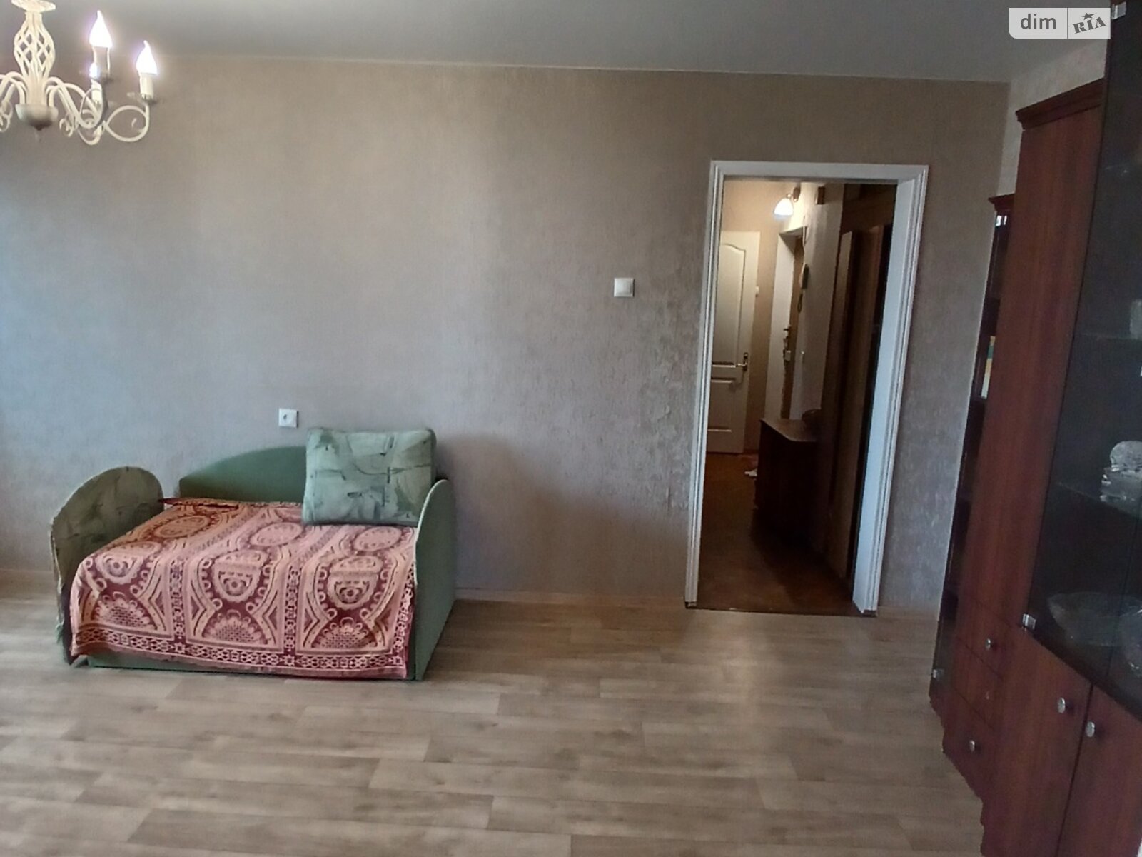 Продажа четырехкомнатной квартиры в Николаеве, на ул. Космонавтов, район Ингульский фото 1 Продажа четырехкомнатной квартиры в Николаеве, на ул. Космонавтов, район Ингульский фото 1