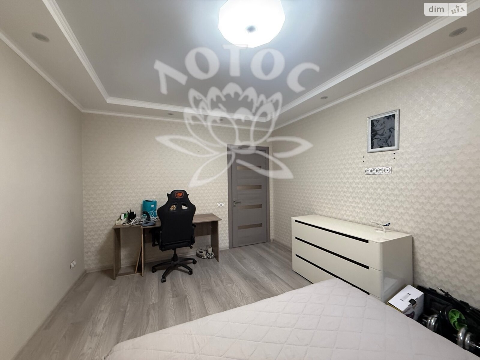 Продажа трехкомнатной квартиры в Николаеве, на ул. Космонавтов, район Ингульский фото 1