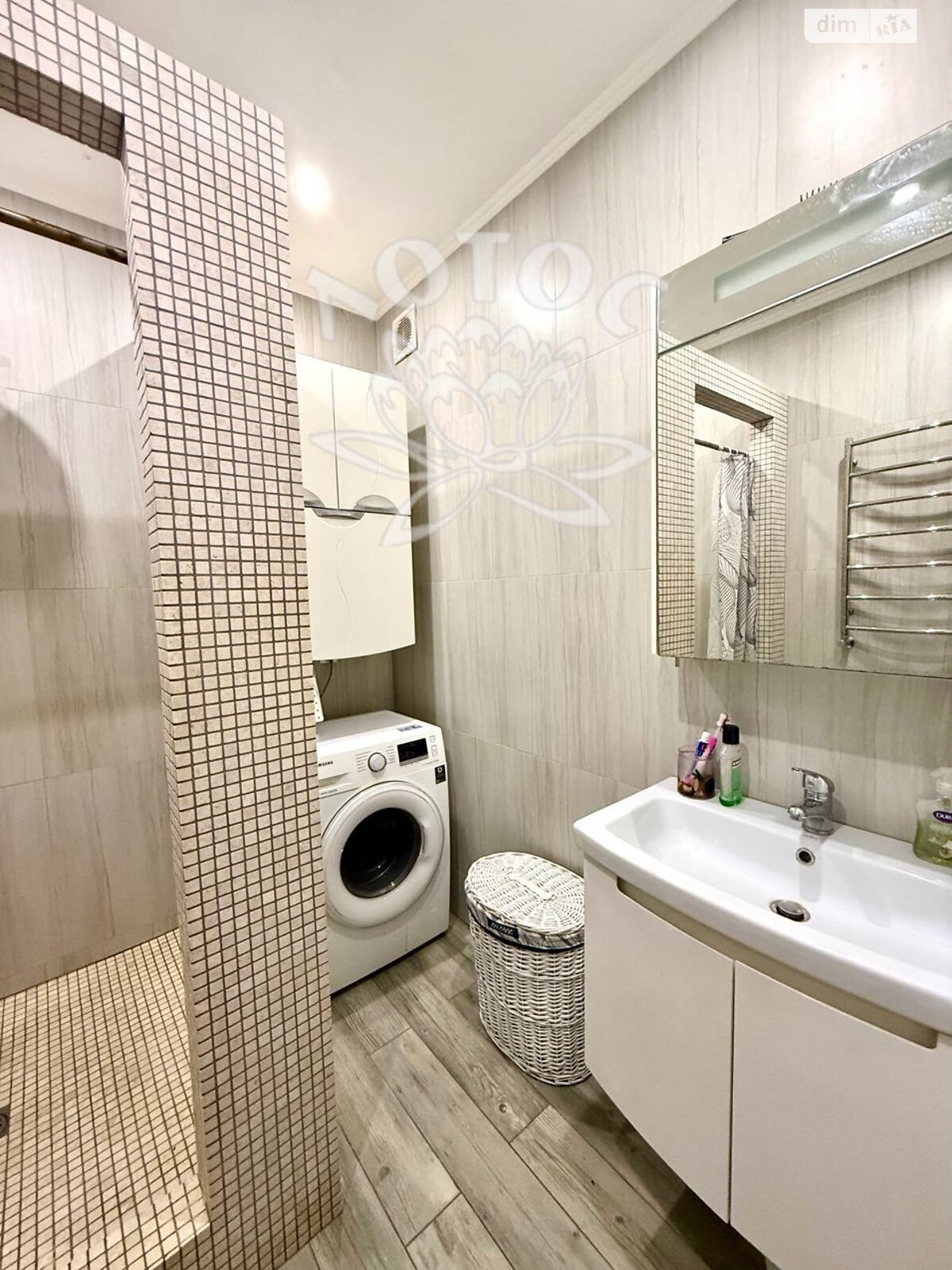 Продажа трехкомнатной квартиры в Николаеве, на ул. Космонавтов, район Ингульский фото 1