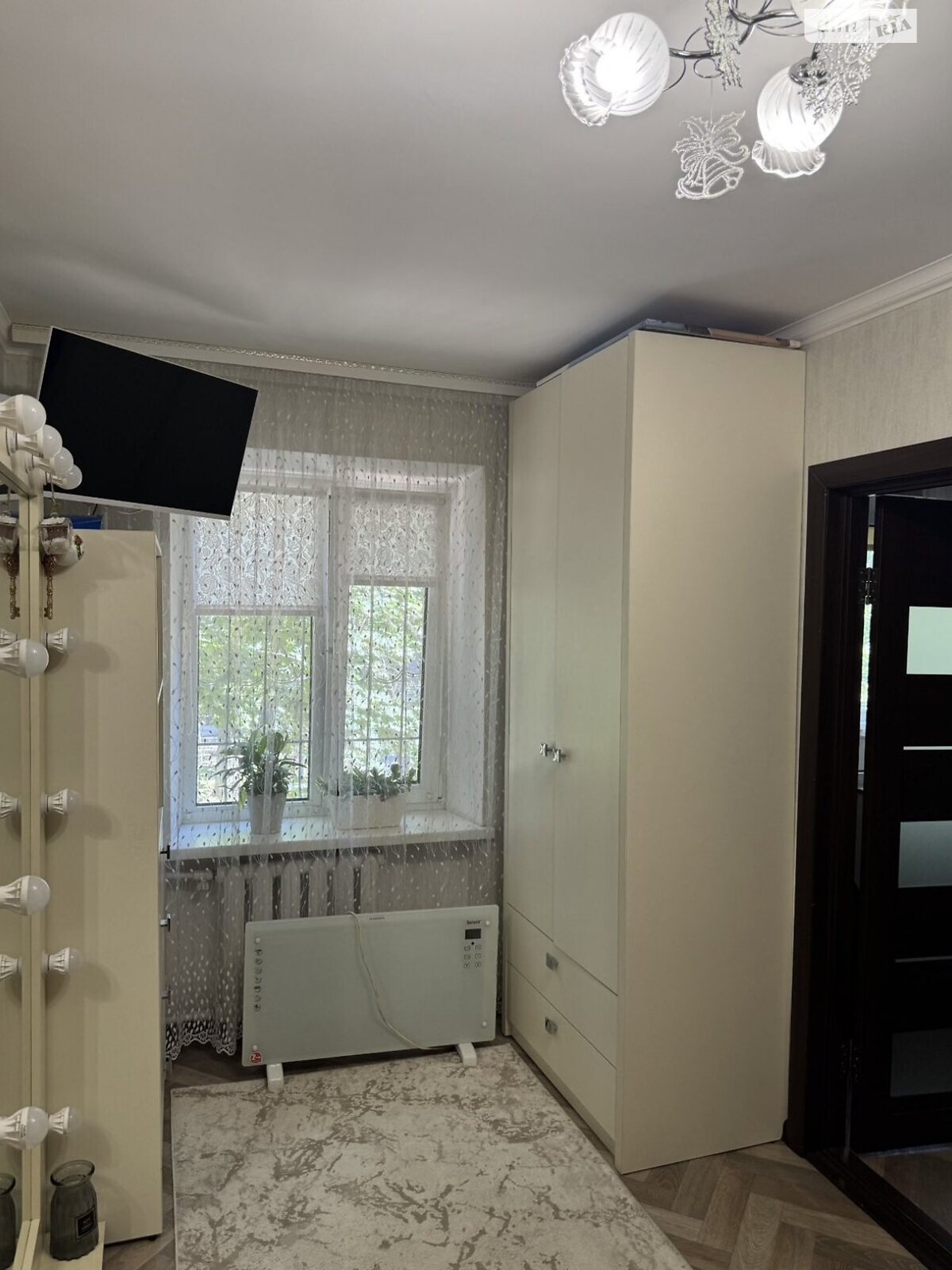 Продаж трикімнатної квартири в Миколаєві, на вул. Космонавтів, район Інгульський фото 1