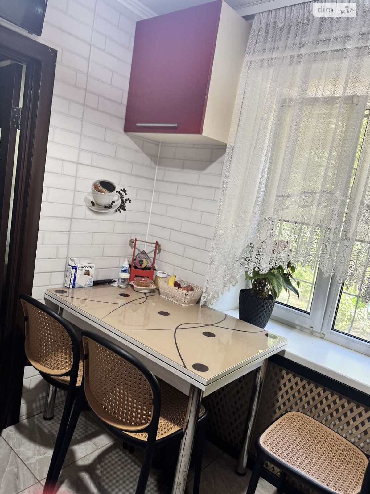 Продаж трикімнатної квартири в Миколаєві, на вул. Космонавтів, район Інгульський фото 1