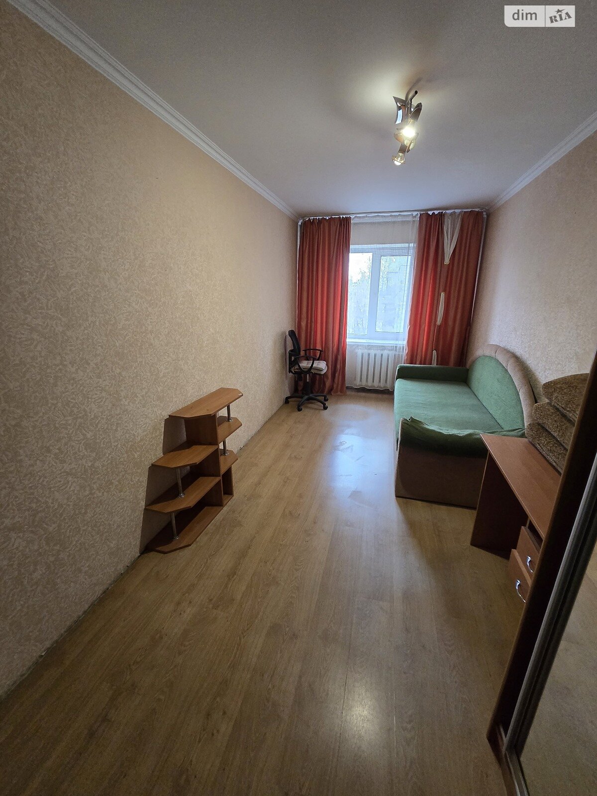 Продажа трехкомнатной квартиры в Николаеве, на ул. Линия 1-я, район Ингульский фото 1 Продажа трехкомнатной квартиры в Николаеве, на ул. Линия 1-я, район Ингульский фото 1