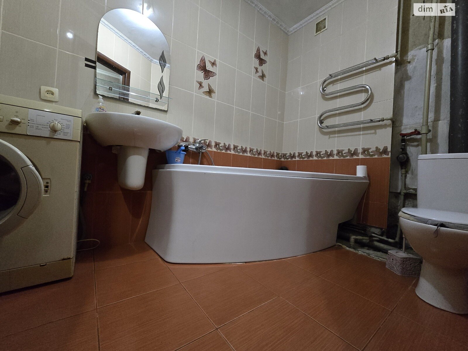 Продажа трехкомнатной квартиры в Николаеве, на ул. Линия 1-я, район Ингульский фото 1 Продажа трехкомнатной квартиры в Николаеве, на ул. Линия 1-я, район Ингульский фото 1