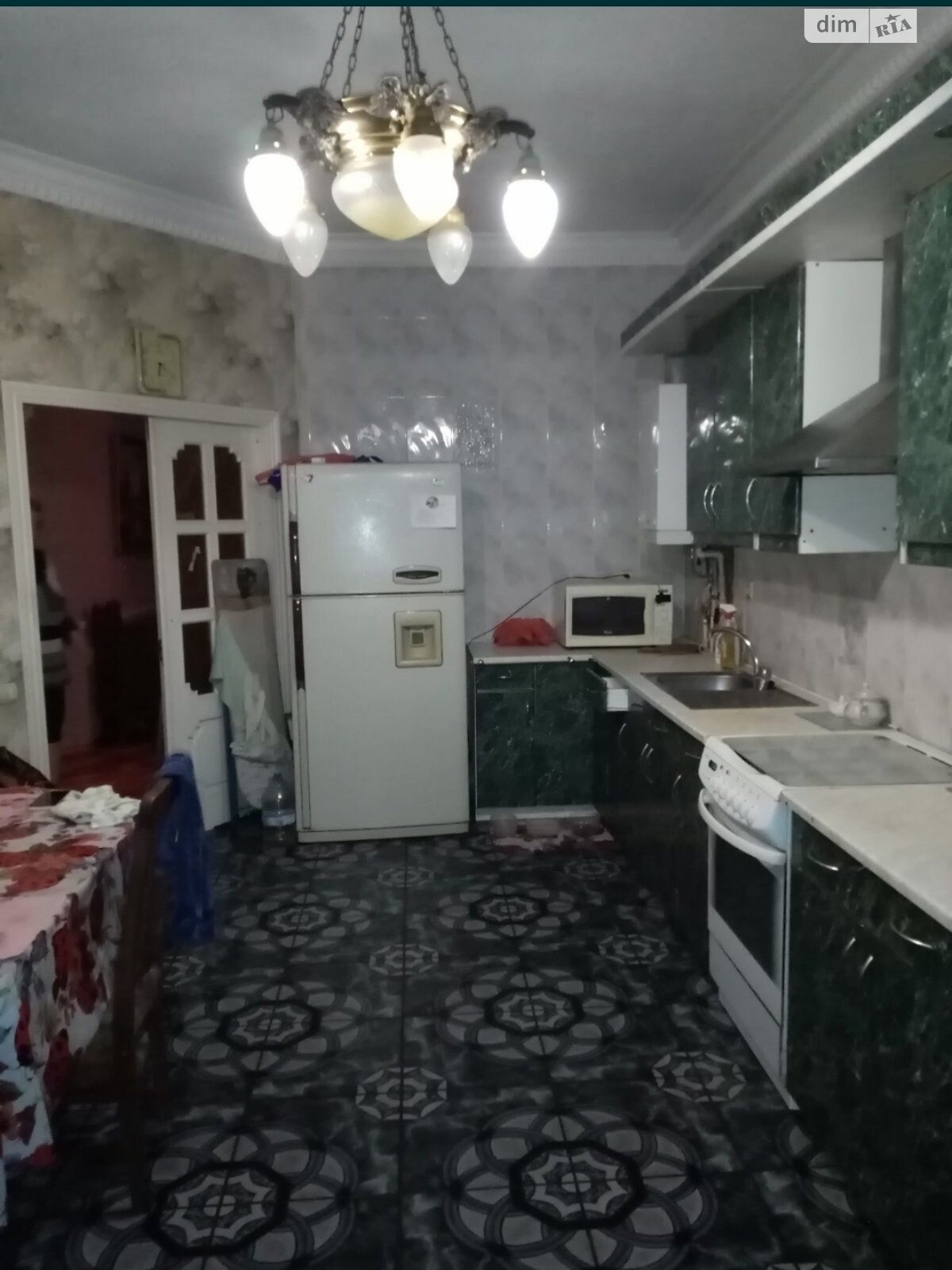 Продажа пятикомнатной квартиры в Николаеве, на ул. Линия 9-я, район Ингульский фото 1 Продажа пятикомнатной квартиры в Николаеве, на ул. Линия 9-я, район Ингульский фото 1