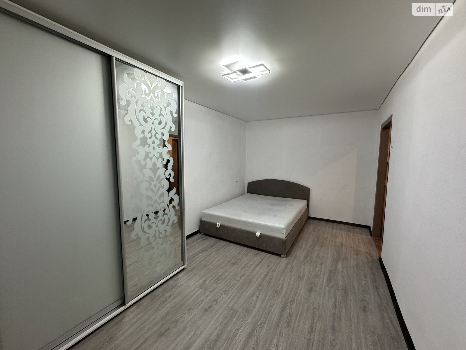 Продаж однокімнатної квартири в Миколаєві, на просп. Миру 70Б, кв. 43, район Інгульський фото 1 Продаж однокімнатної квартири в Миколаєві, на просп. Миру 70Б, кв. 43, район Інгульський фото 1