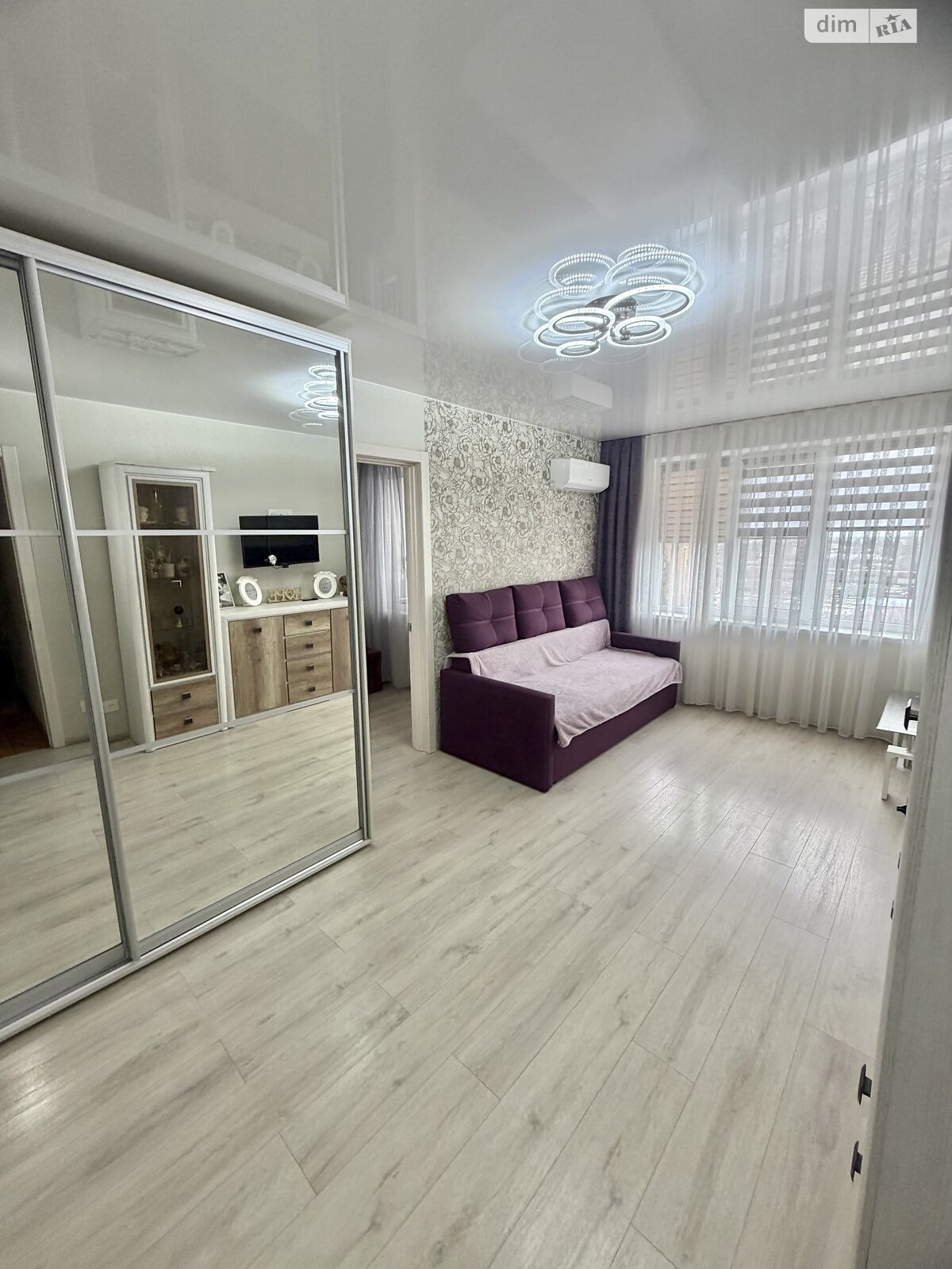 Продажа трехкомнатной квартиры в Николаеве, на ул. Новозаводская, район Ингульский фото 1 Продажа трехкомнатной квартиры в Николаеве, на ул. Новозаводская, район Ингульский фото 1