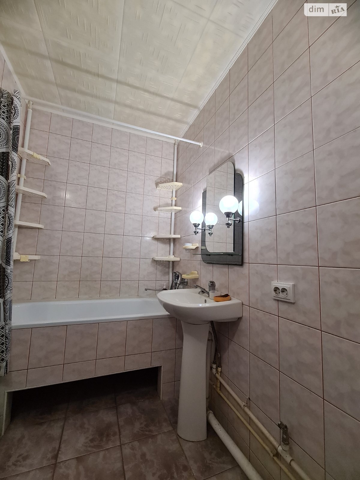 Продажа трехкомнатной квартиры в Николаеве, на ул. Ноябрьская 28, район Ингульский фото 1 Продажа трехкомнатной квартиры в Николаеве, на ул. Ноябрьская 28, район Ингульский фото 1