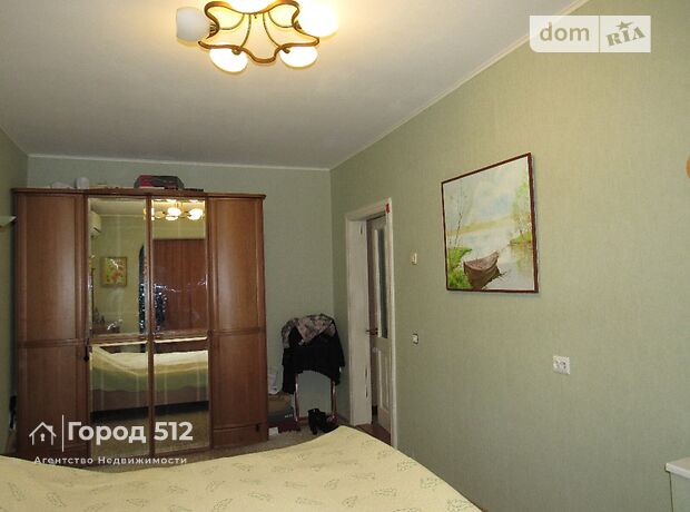 Продаж чотирикімнатної квартири в Миколаєві, на 11-а вул. Поздовжня, район Проспект Миру фото 1 Продаж чотирикімнатної квартири в Миколаєві, на 11-а вул. Поздовжня, район Проспект Миру фото 1