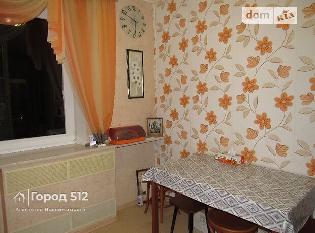 Продаж чотирикімнатної квартири в Миколаєві, на 11-а вул. Поздовжня, район Проспект Миру фото 1 Продаж чотирикімнатної квартири в Миколаєві, на 11-а вул. Поздовжня, район Проспект Миру фото 1