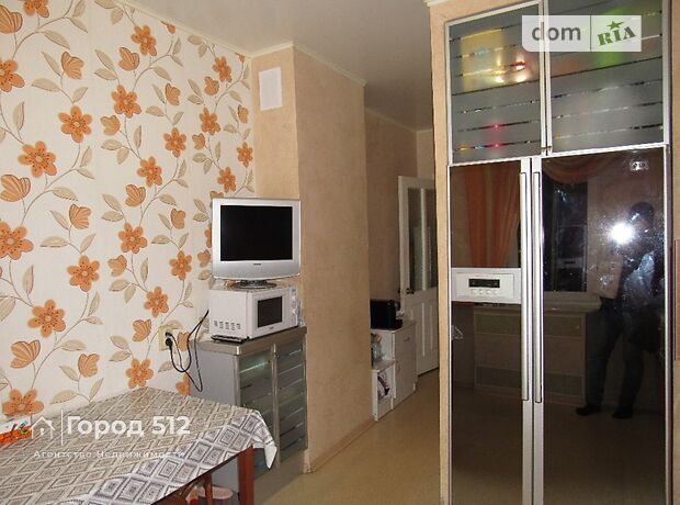 Продаж чотирикімнатної квартири в Миколаєві, на 11-а вул. Поздовжня, район Проспект Миру фото 1 Продаж чотирикімнатної квартири в Миколаєві, на 11-а вул. Поздовжня, район Проспект Миру фото 1