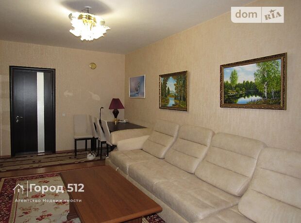 Продаж чотирикімнатної квартири в Миколаєві, на 11-а вул. Поздовжня, район Проспект Миру фото 1 Продаж чотирикімнатної квартири в Миколаєві, на 11-а вул. Поздовжня, район Проспект Миру фото 1