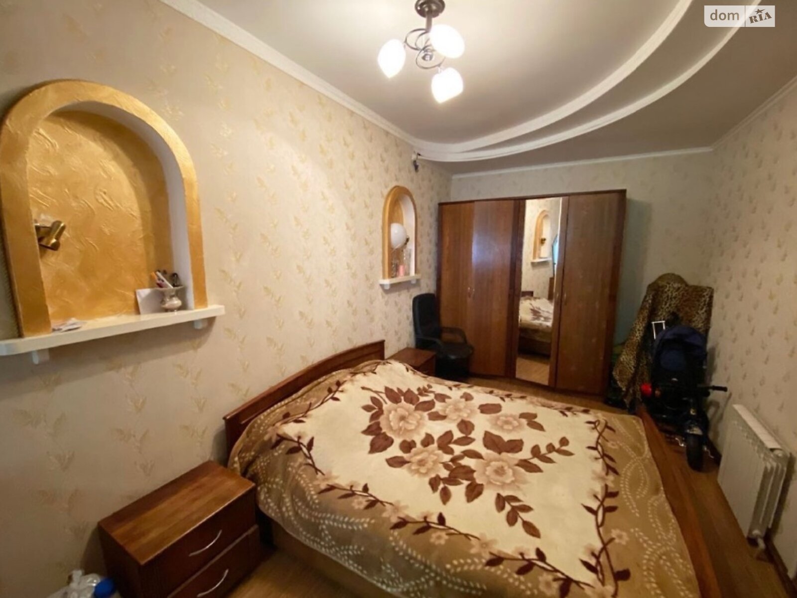 Продажа трехкомнатной квартиры в Николаеве, на ул. Театральная, район Ингульский фото 1