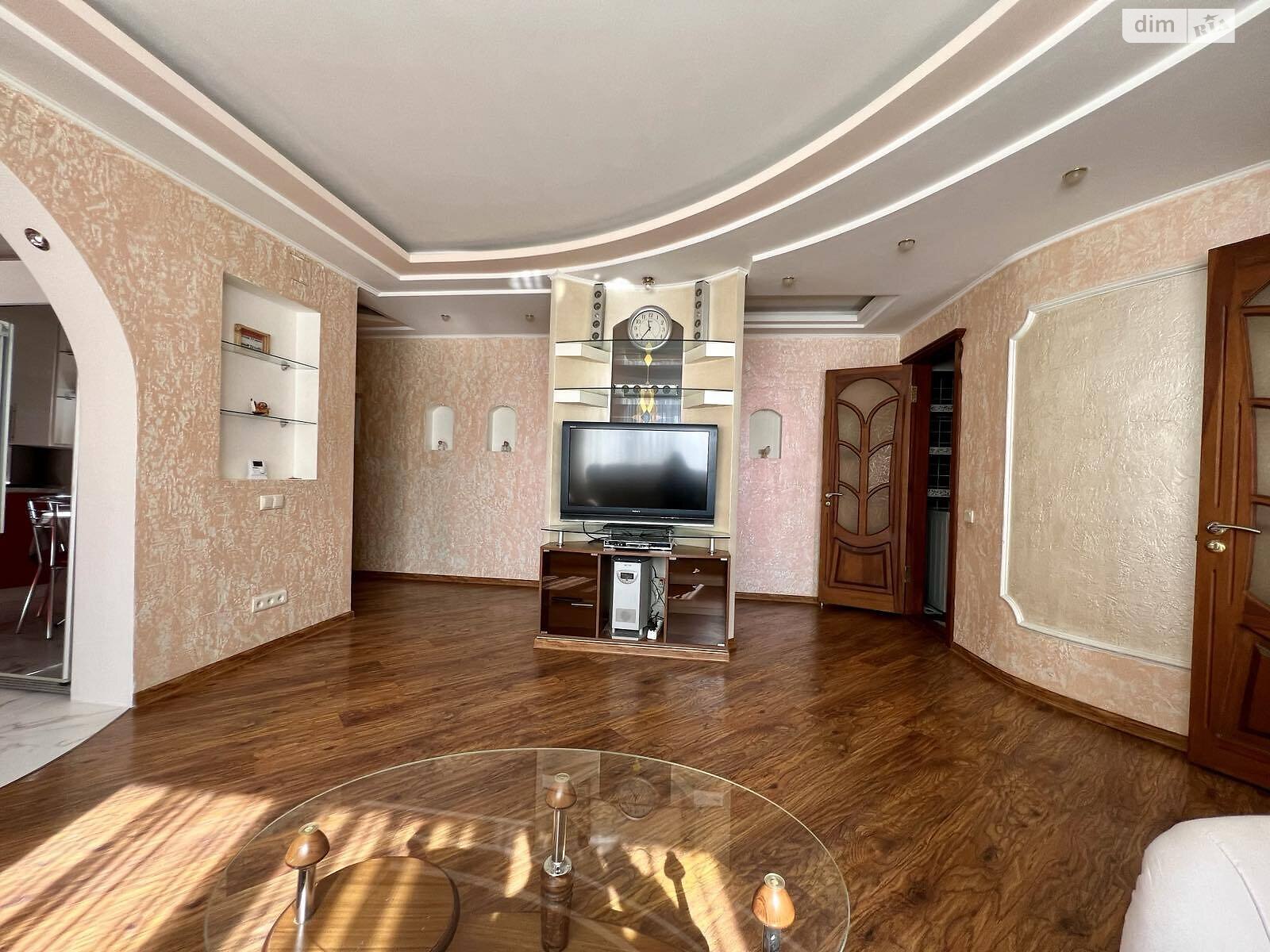Продажа трехкомнатной квартиры в Николаеве, на просп. Центральный 261, район Центр фото 1