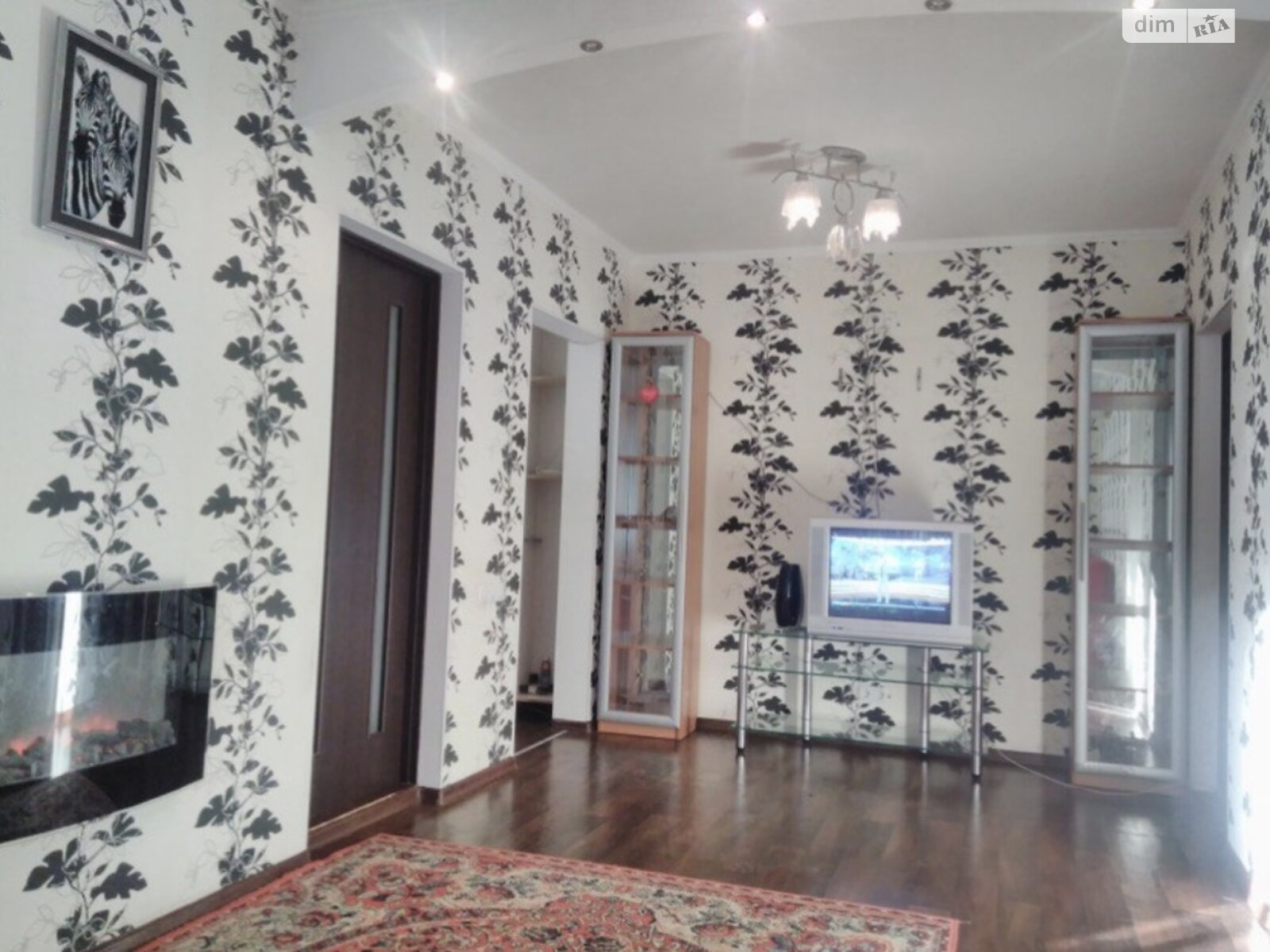 Продаж трикімнатної квартири в Миколаєві, на просп. Центральний, район Інгульський фото 1 Продаж трикімнатної квартири в Миколаєві, на просп. Центральний, район Інгульський фото 1