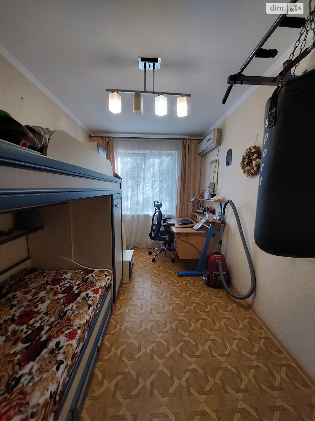 Продаж трикімнатної квартири в Миколаєві, на вул. Генерала Попеля, район Корабельний фото 1