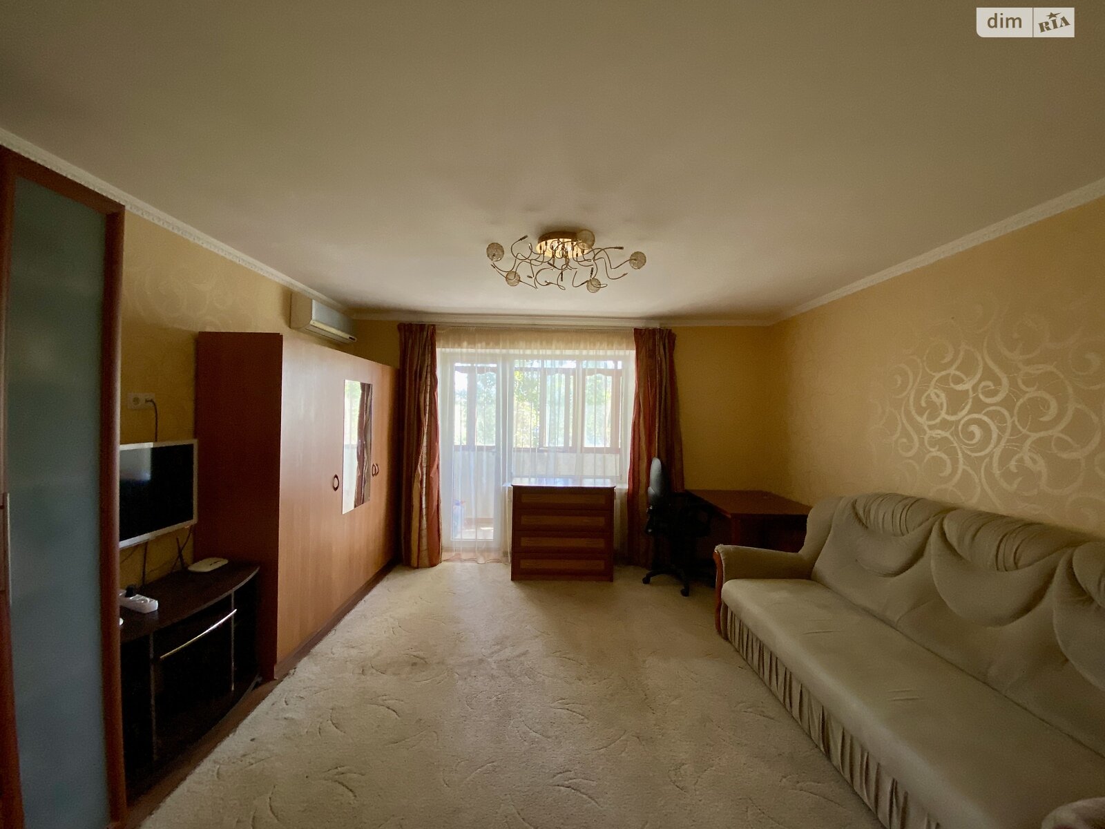 Продажа трехкомнатной квартиры в Николаеве, на просп. Корабелов 12, район Корабельный фото 1