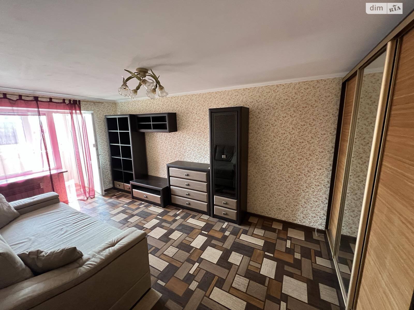 Продаж однокімнатної квартири в Миколаєві, на просп. Корабелів, район Корабельний фото 1 Продаж однокімнатної квартири в Миколаєві, на просп. Корабелів, район Корабельний фото 1