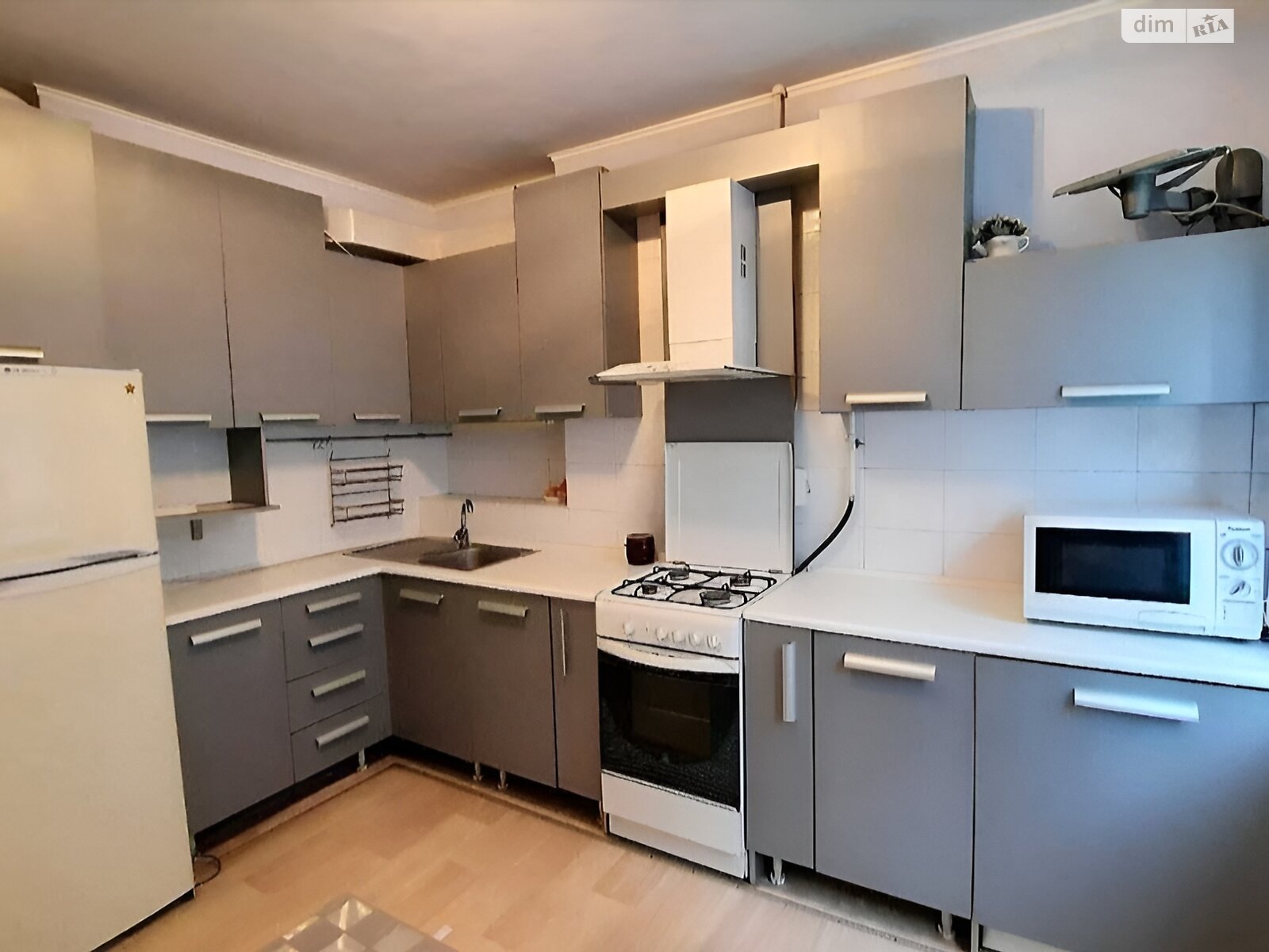 Продажа трехкомнатной квартиры в Николаеве, на ул. Океановская 32, район Корабельный фото 1 Продажа трехкомнатной квартиры в Николаеве, на ул. Океановская 32, район Корабельный фото 1