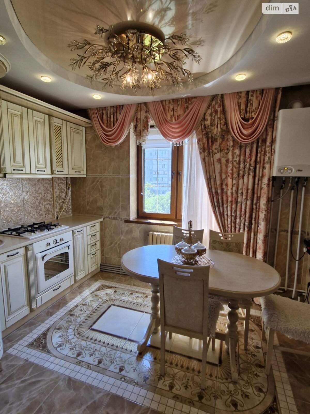 Продажа трехкомнатной квартиры в Николаеве, на ул. Океановская 62, район Корабельный фото 1 Продажа трехкомнатной квартиры в Николаеве, на ул. Океановская 62, район Корабельный фото 1