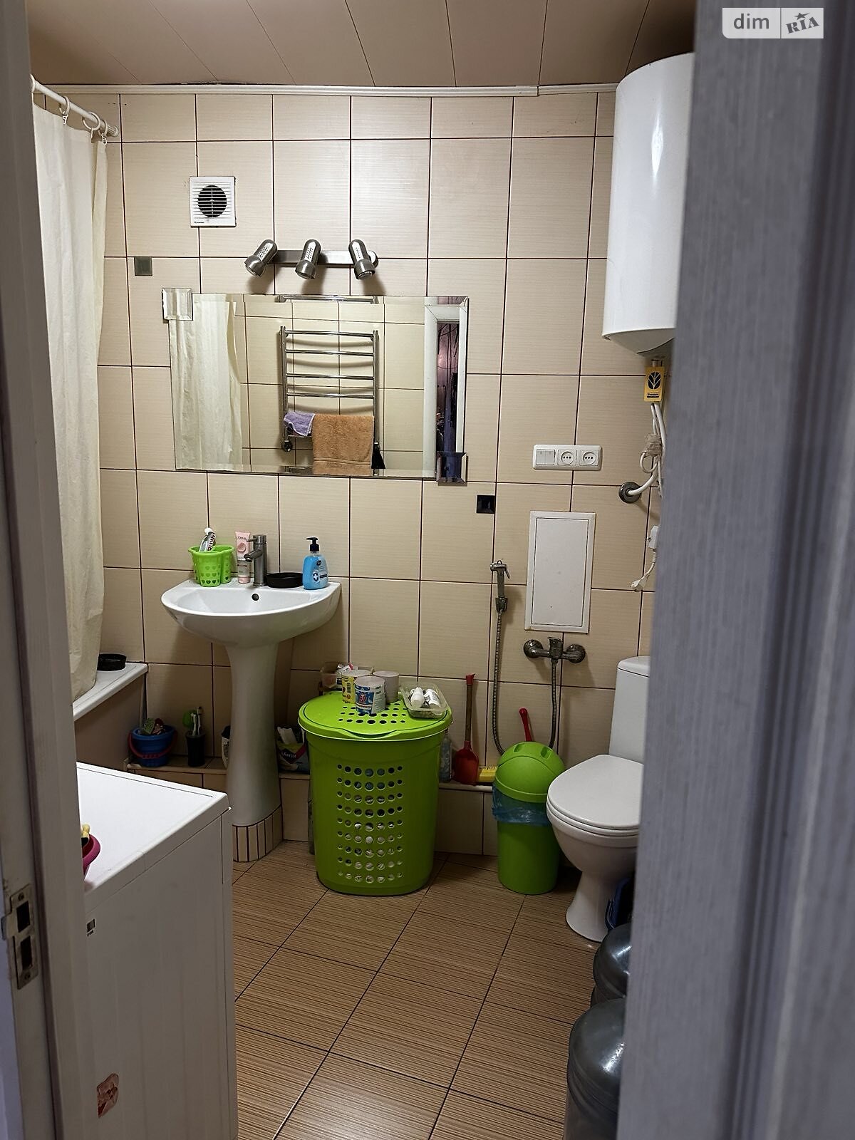 Продаж трикімнатної квартири в Миколаєві, на вул. Олега Ольжича 5А, район Корабельний фото 1 Продаж трикімнатної квартири в Миколаєві, на вул. Олега Ольжича 5А, район Корабельний фото 1