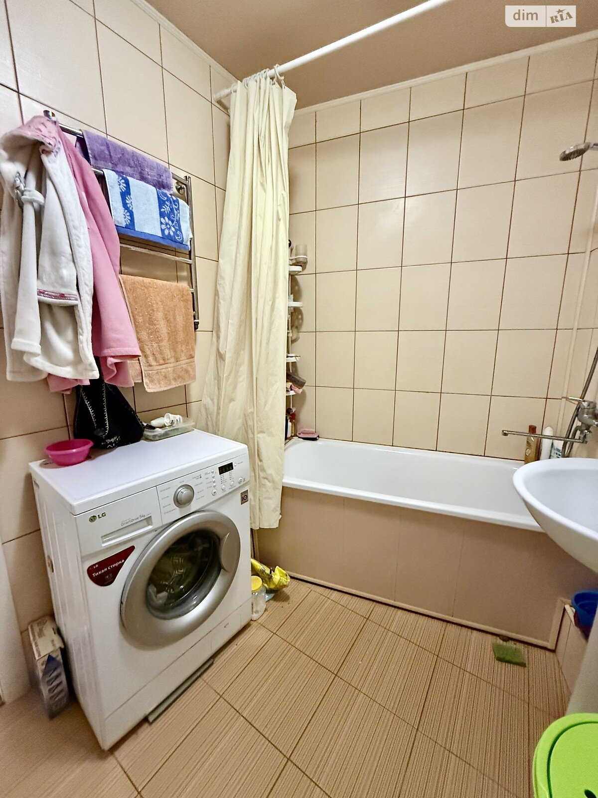 Продажа трехкомнатной квартиры в Николаеве, на ул. Олега Ольжича 5А, район Корабельный фото 1