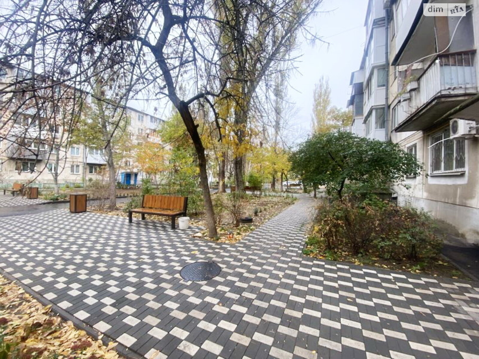 Продаж двокімнатної квартири в Миколаєві, на вул. Євгенія Логінова 12/1, район Ліски фото 1