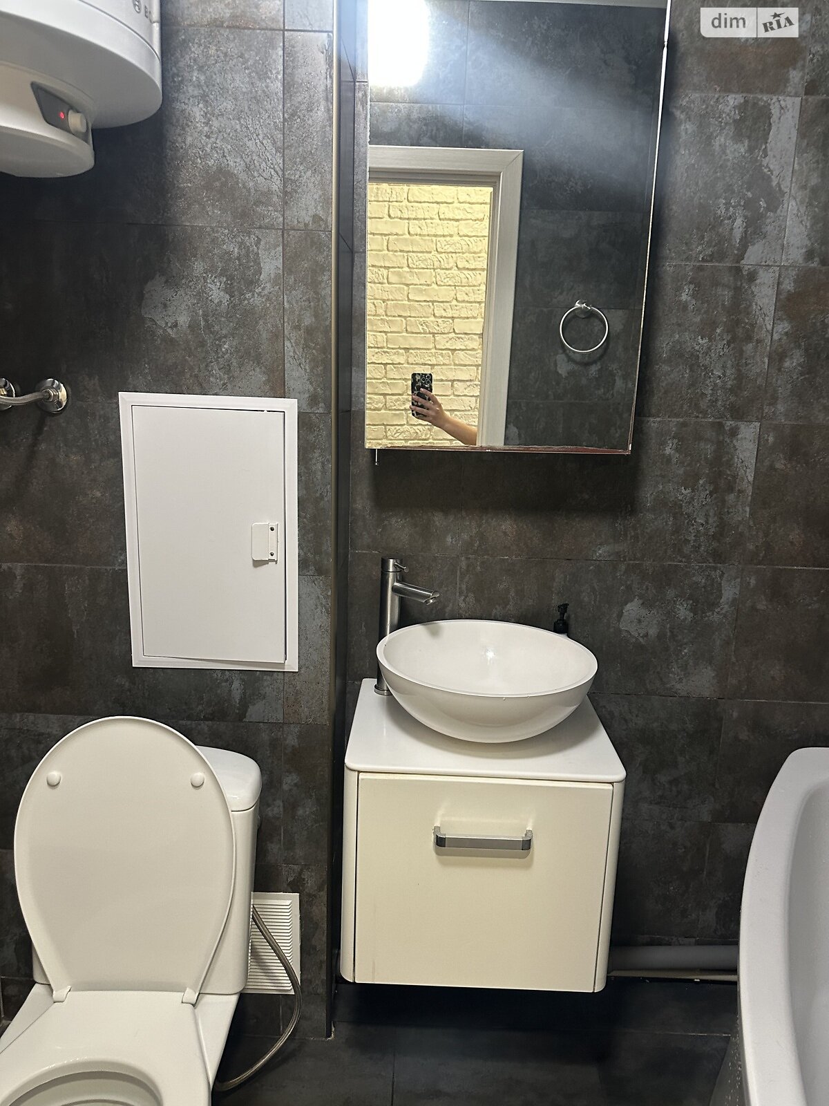 Продаж двокімнатної квартири в Миколаєві, на вул. Генерала Алмазова 63, район Ліски фото 1 Продаж двокімнатної квартири в Миколаєві, на вул. Генерала Алмазова 63, район Ліски фото 1