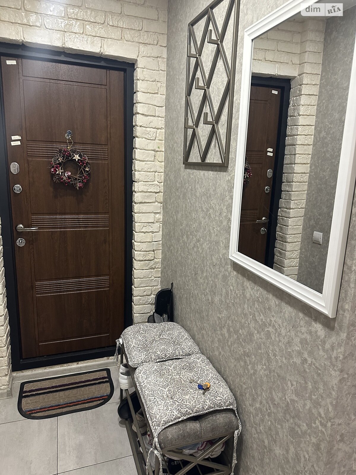 Продаж двокімнатної квартири в Миколаєві, на вул. Генерала Алмазова 63, район Ліски фото 1 Продаж двокімнатної квартири в Миколаєві, на вул. Генерала Алмазова 63, район Ліски фото 1