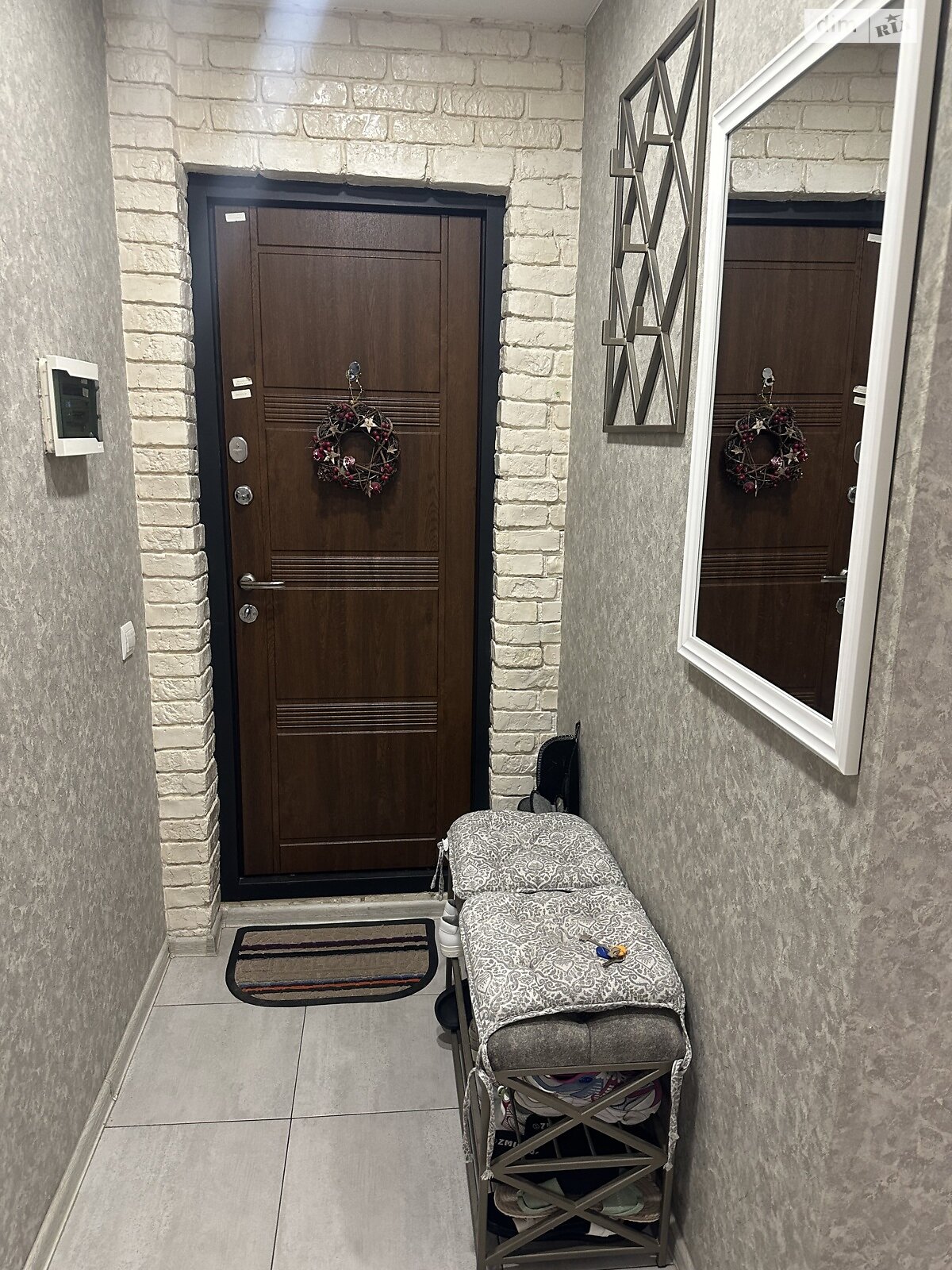 Продаж двокімнатної квартири в Миколаєві, на вул. Генерала Алмазова 63, район Ліски фото 1 Продаж двокімнатної квартири в Миколаєві, на вул. Генерала Алмазова 63, район Ліски фото 1