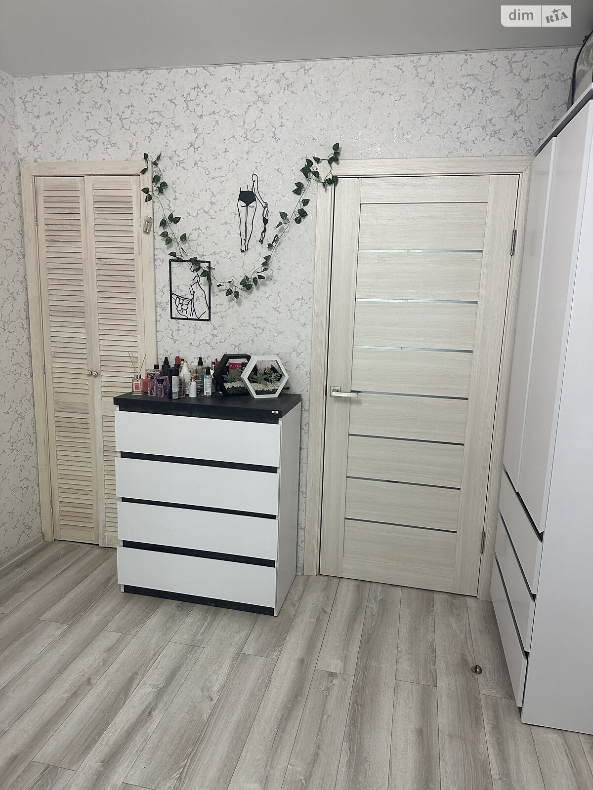 Продаж двокімнатної квартири в Миколаєві, на вул. Генерала Алмазова 63, район Ліски фото 1 Продаж двокімнатної квартири в Миколаєві, на вул. Генерала Алмазова 63, район Ліски фото 1